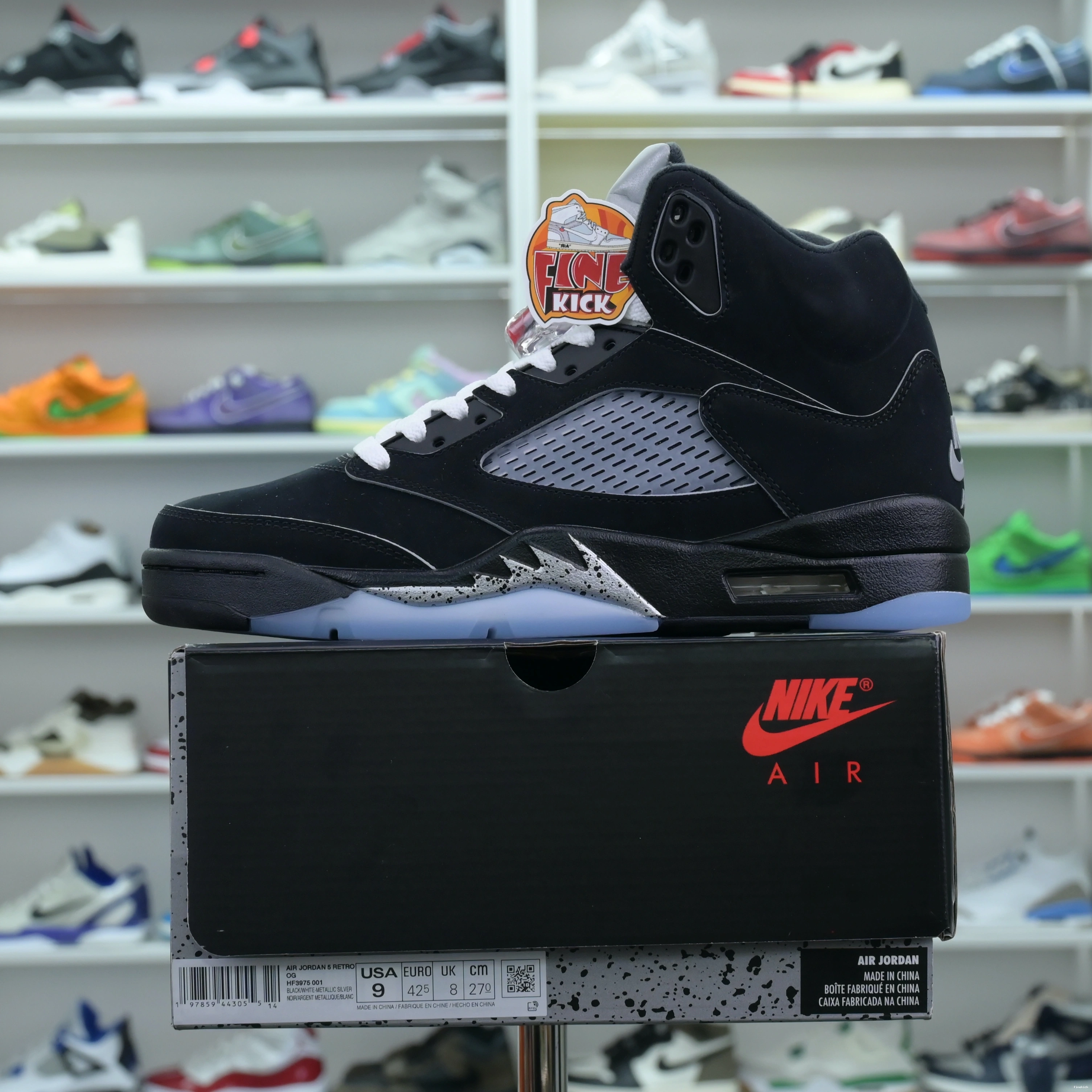 METALLIC Jordan 5“BLACK Jordan Air REIMAGINED” 1124